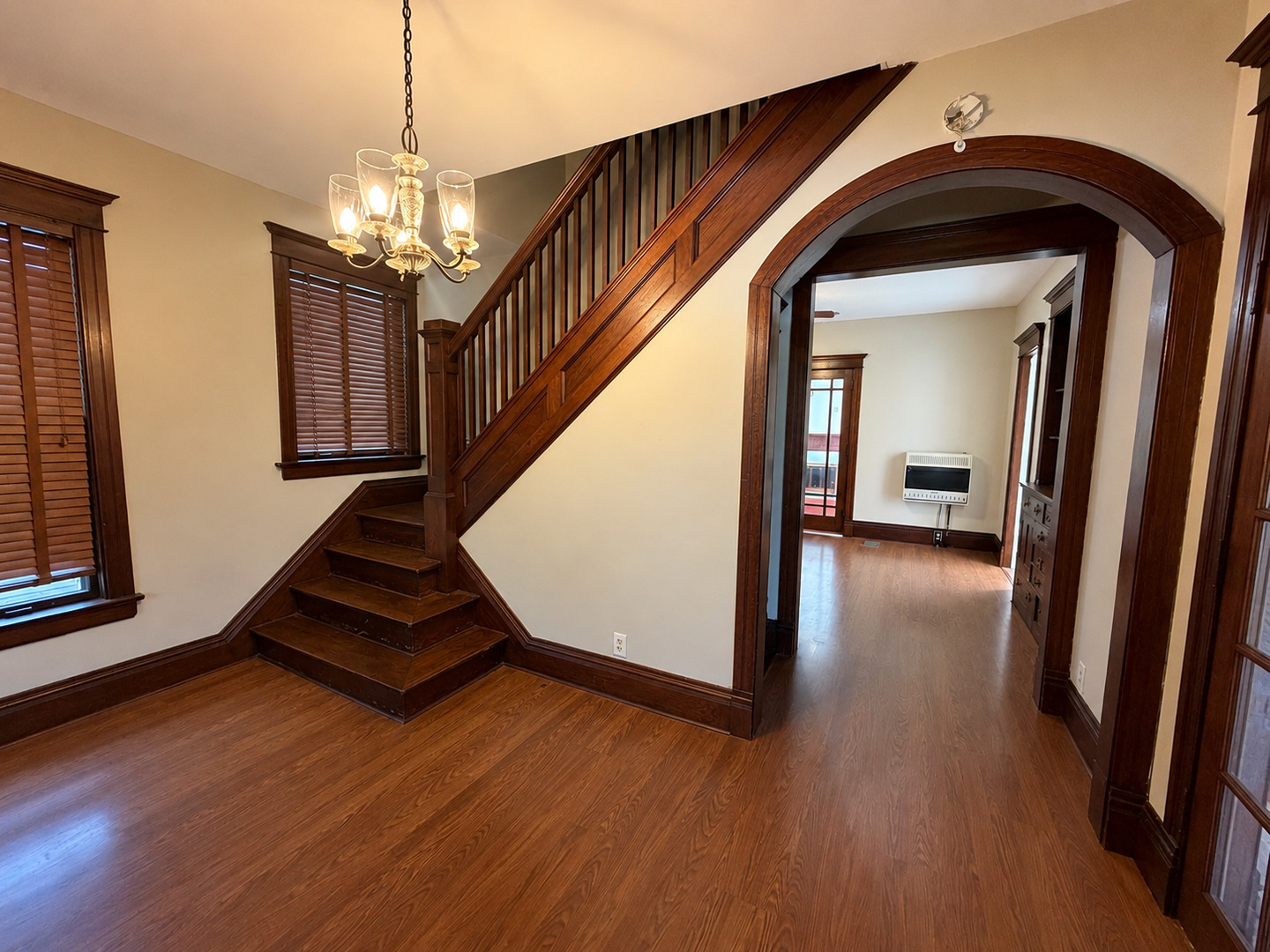 722 S Chestnut Street Property Photo 2