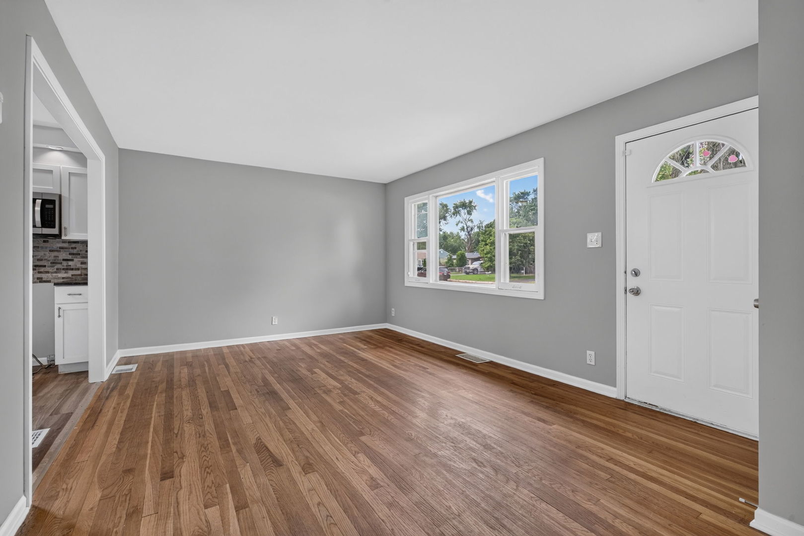 3317 Fairview Avenue Property Photo 4