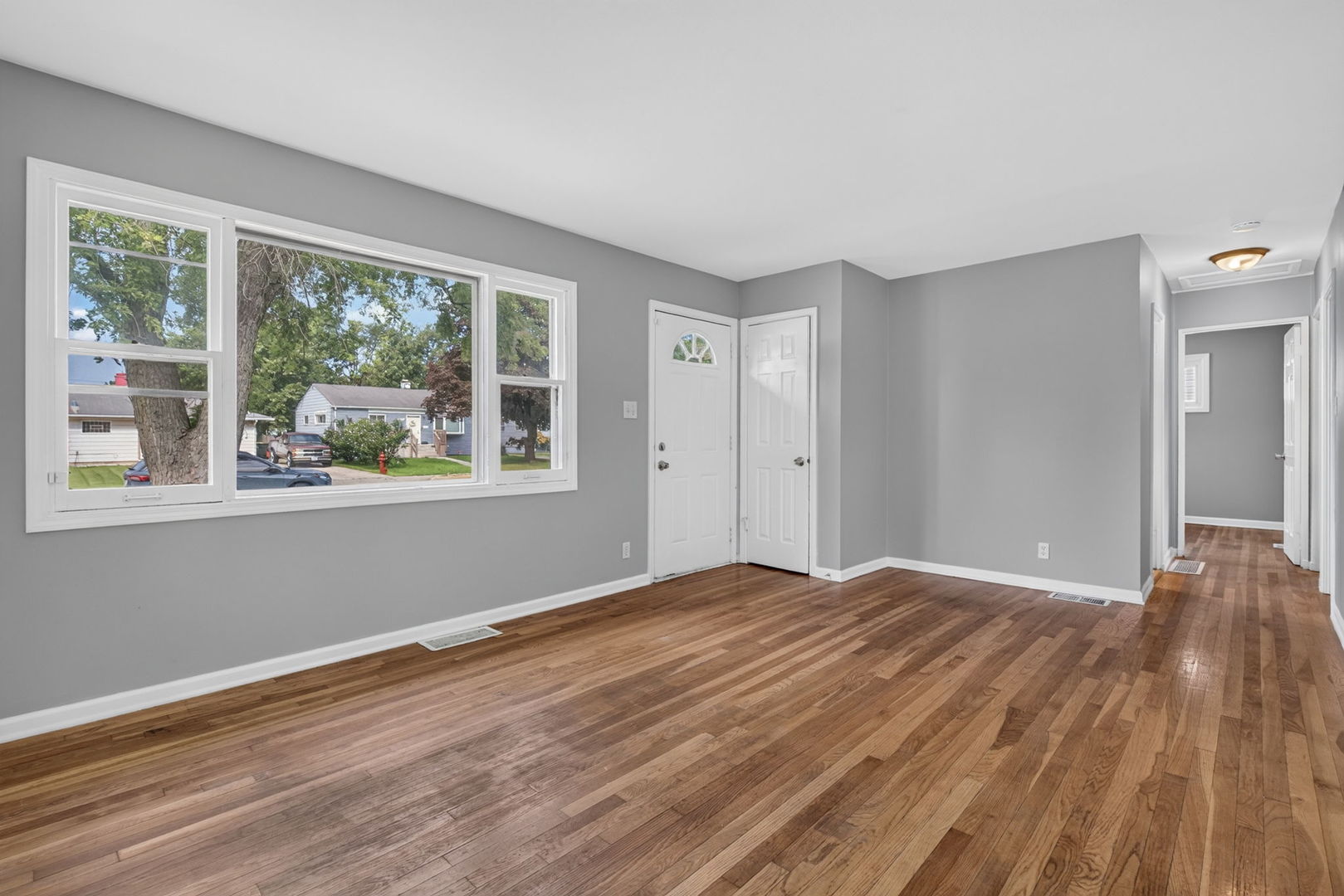 3317 Fairview Avenue Property Photo 5