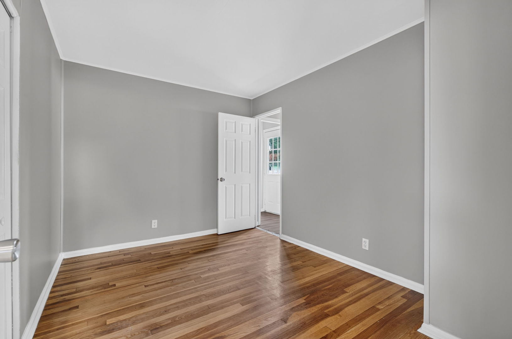 3317 Fairview Avenue Property Photo 10