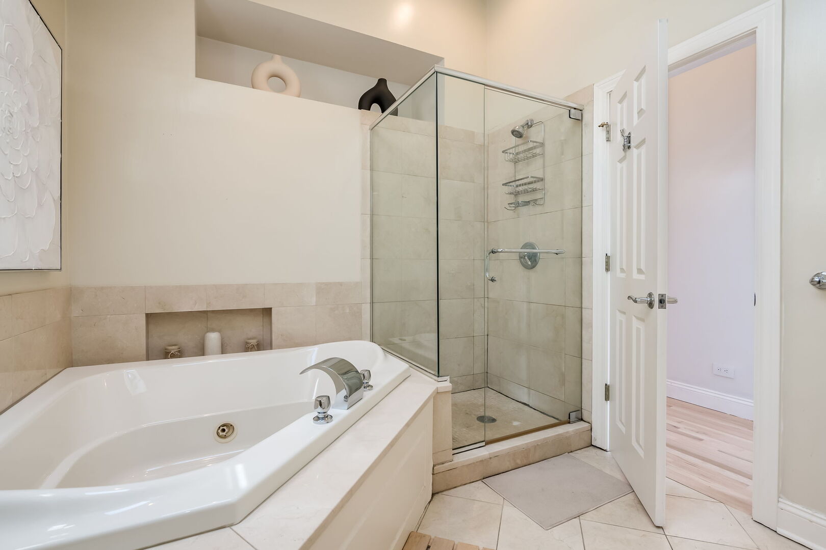 324 N Highview Avenue Property Photo 16