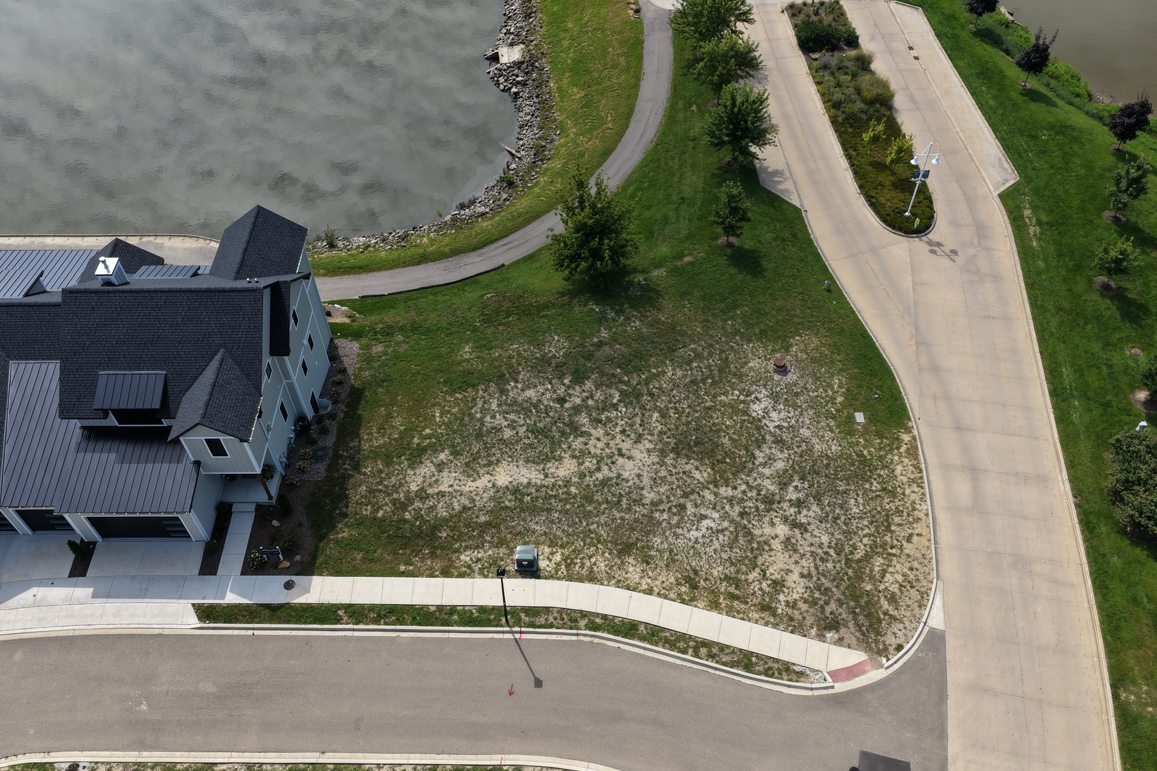 1 Beech Tree Place Property Photo 6