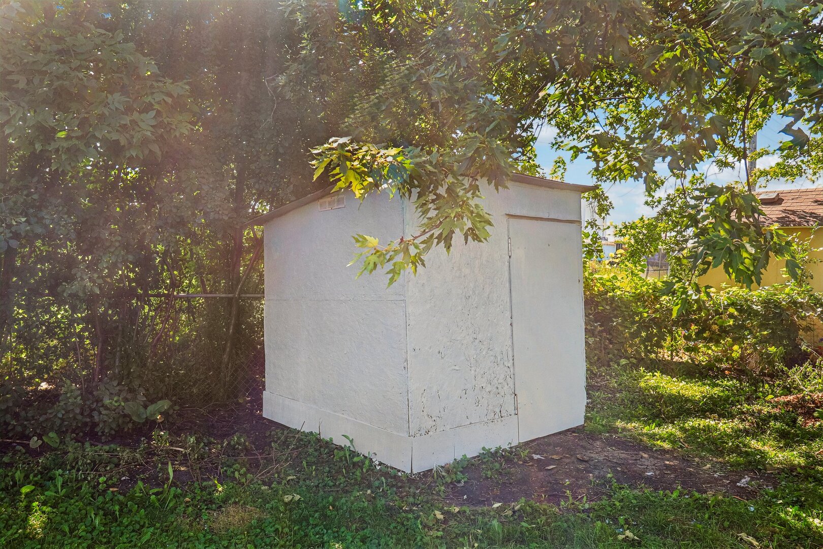 1087 Pheasant Run Lane Property Photo 21
