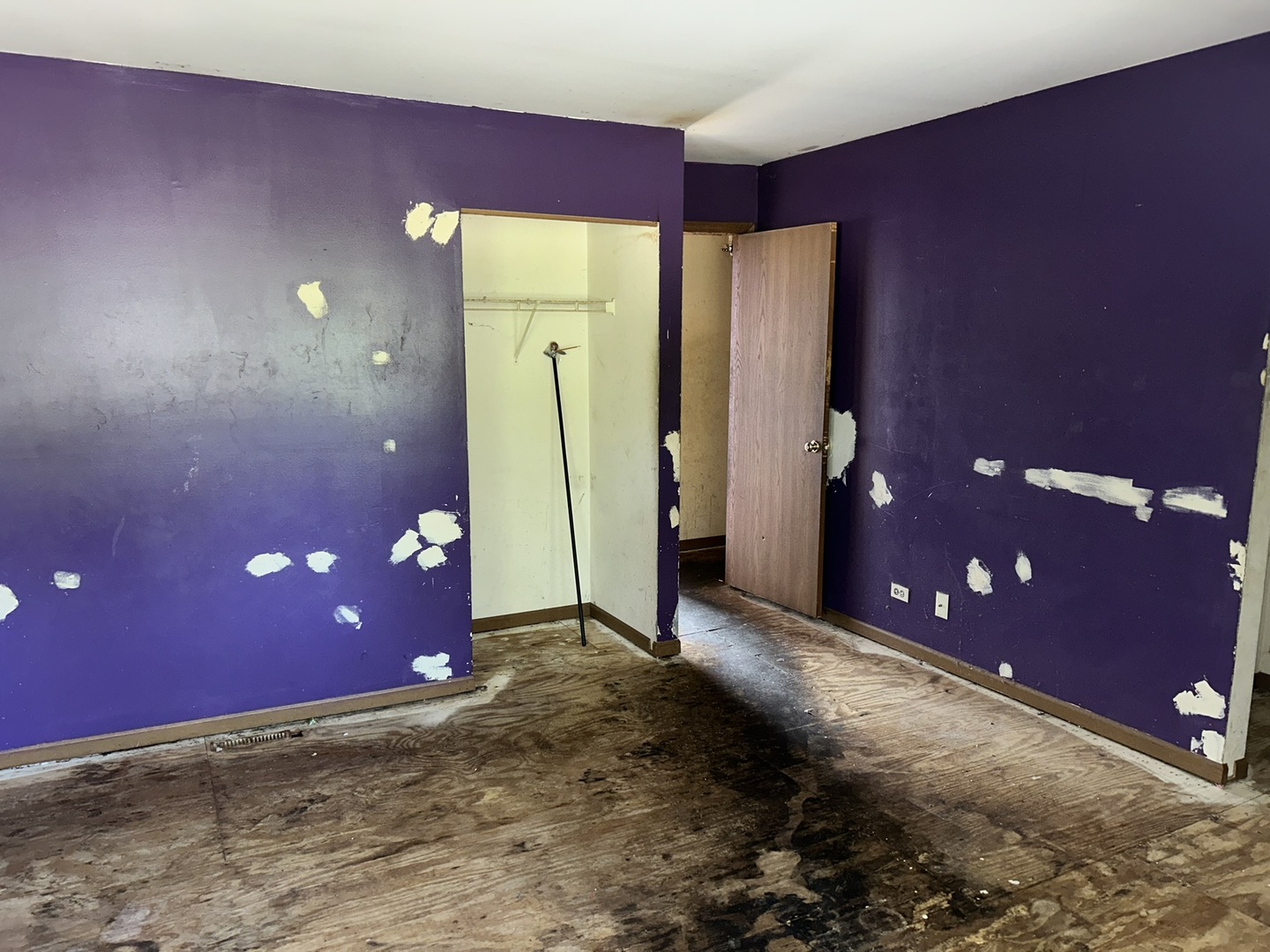 218 N Hamlin Boulevard Property Photo 22