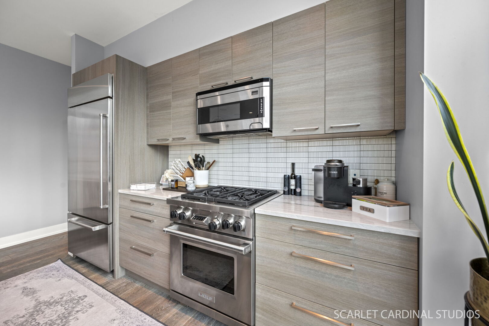 110 W Superior Street 1501 Property Photo 3