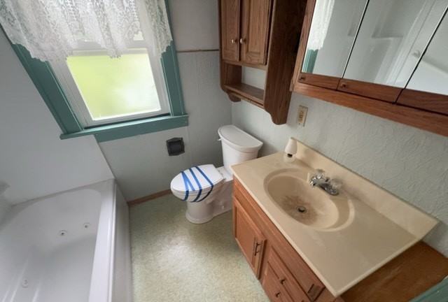 610 Barry Road Property Photo 8