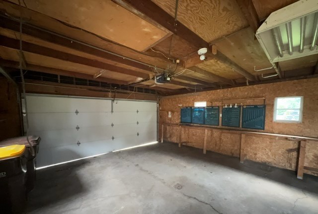 610 Barry Road Property Photo 13