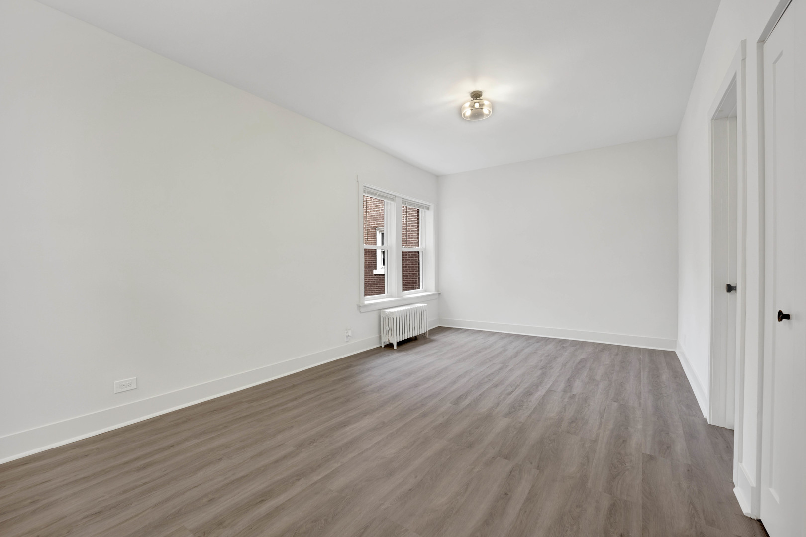 6403 N Wayne Avenue 2d Property Photo 8