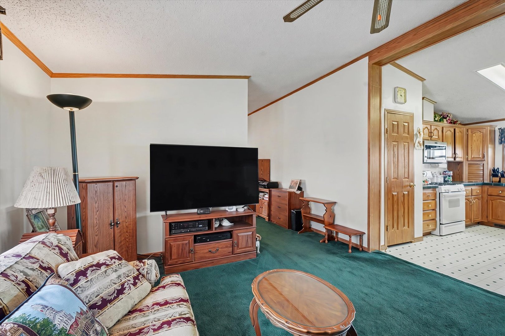 2225 E 1700th Road Property Photo 17