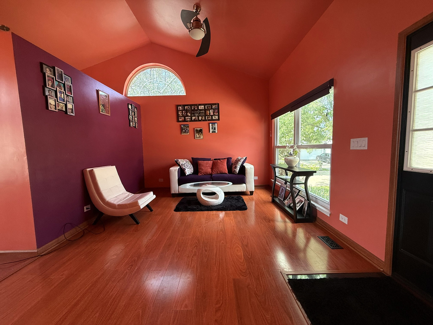 559 Payton Lane Property Photo 2