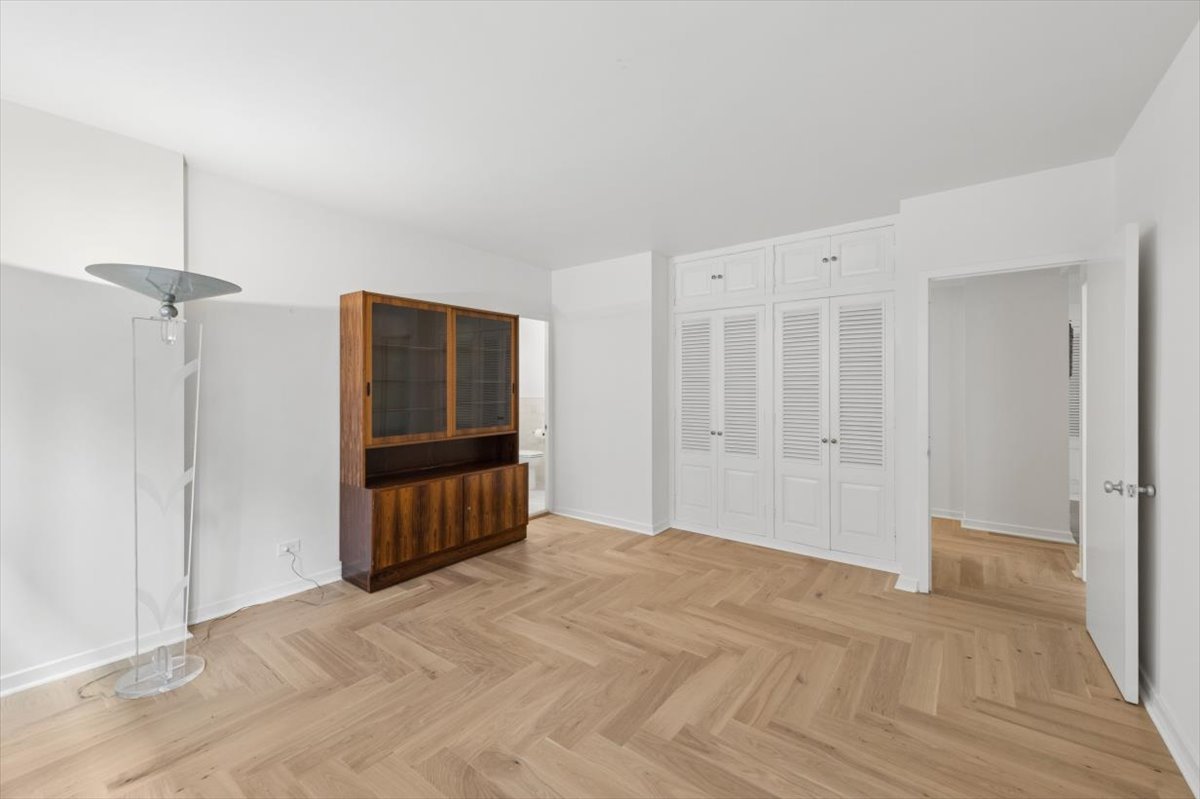 1508 Hinman Avenue 3b Property Photo 16