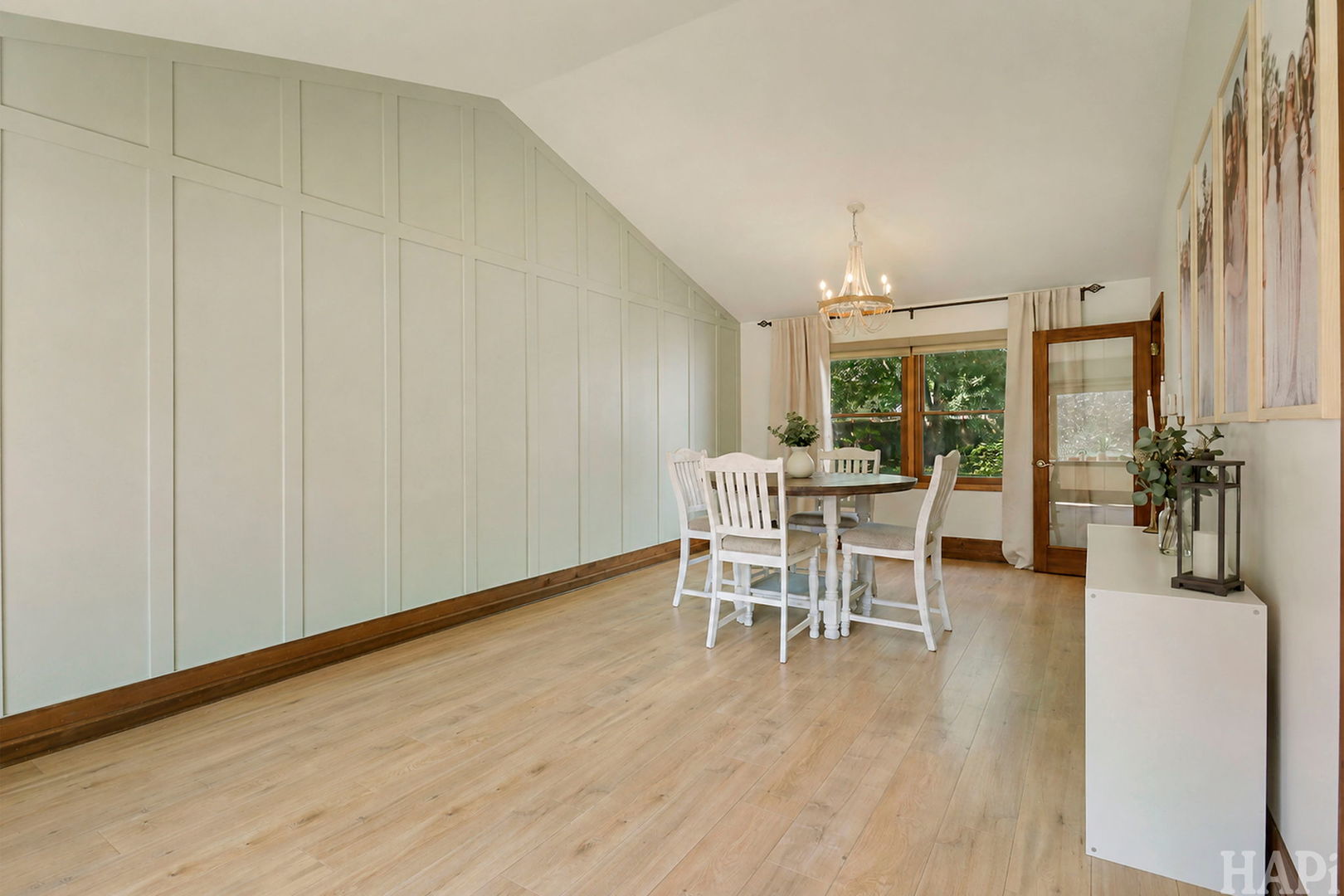 1109 Hollywood Boulevard Property Photo 12