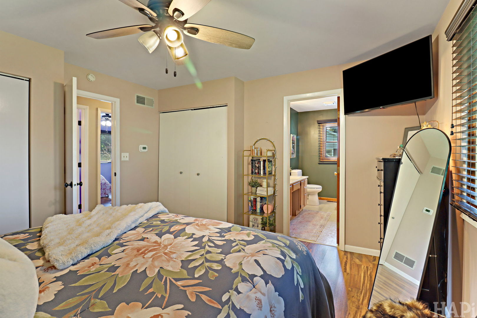 1109 Hollywood Boulevard Property Photo 13