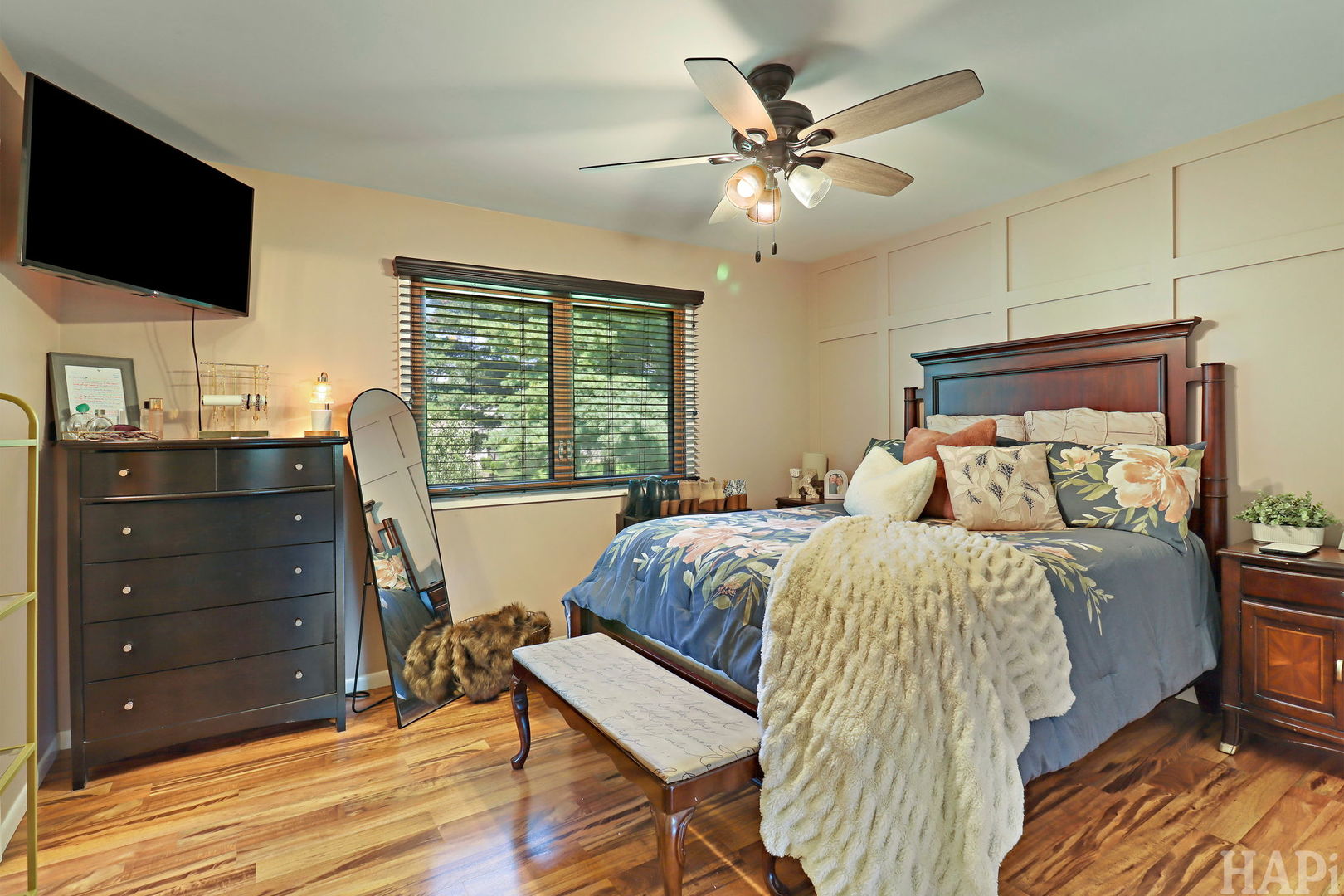1109 Hollywood Boulevard Property Photo 14