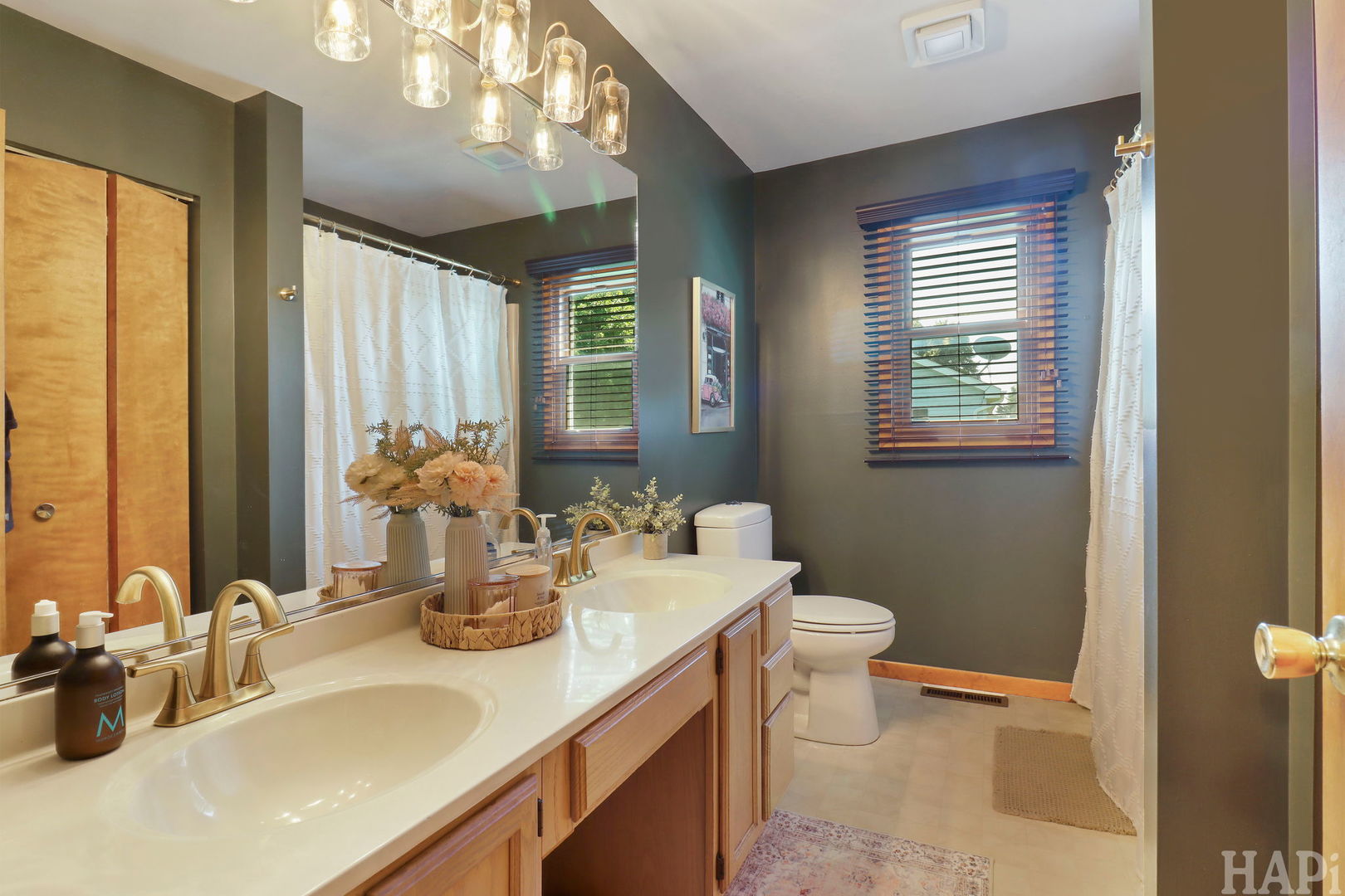 1109 Hollywood Boulevard Property Photo 33