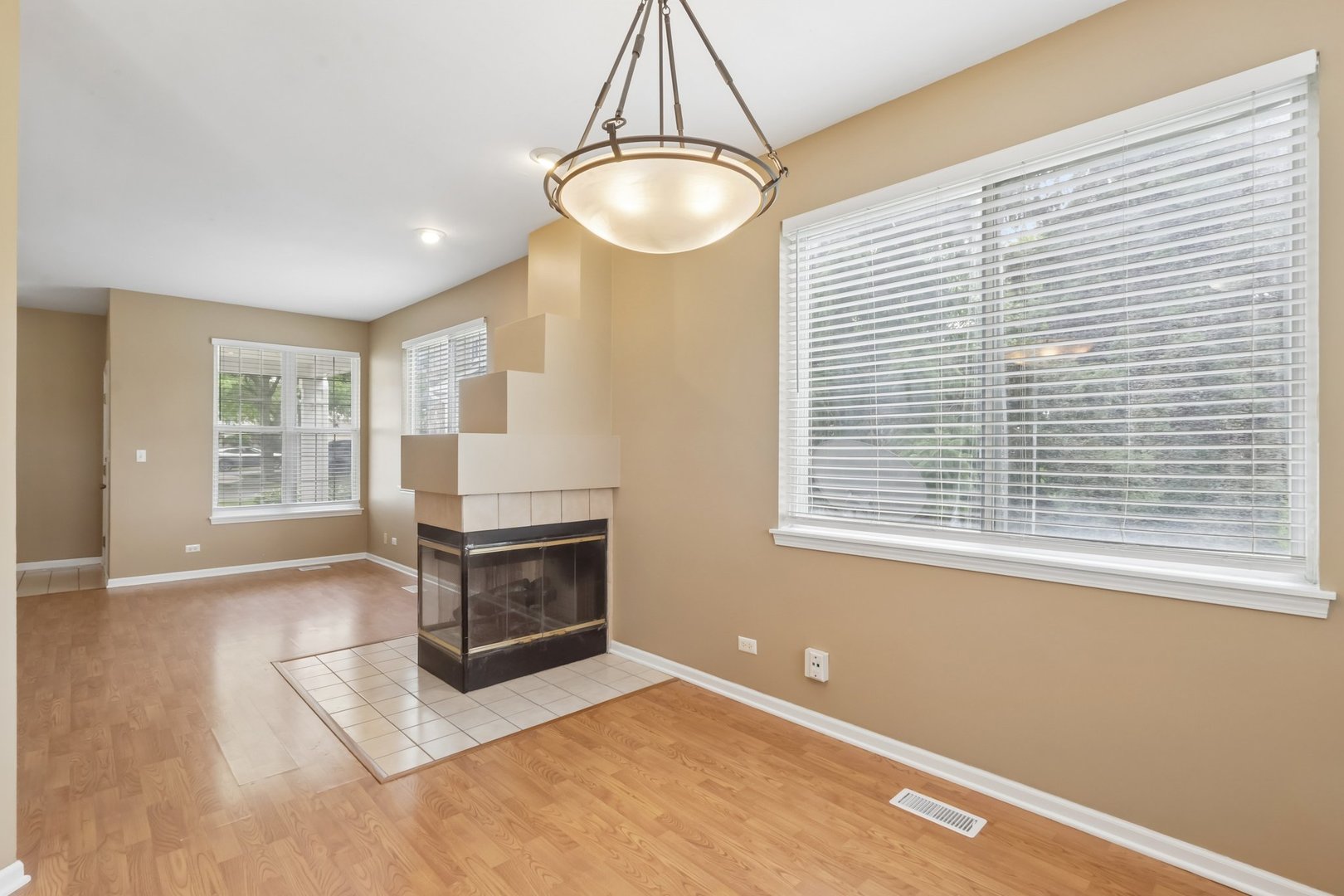 2986 Waters Edge Circle Property Photo 9
