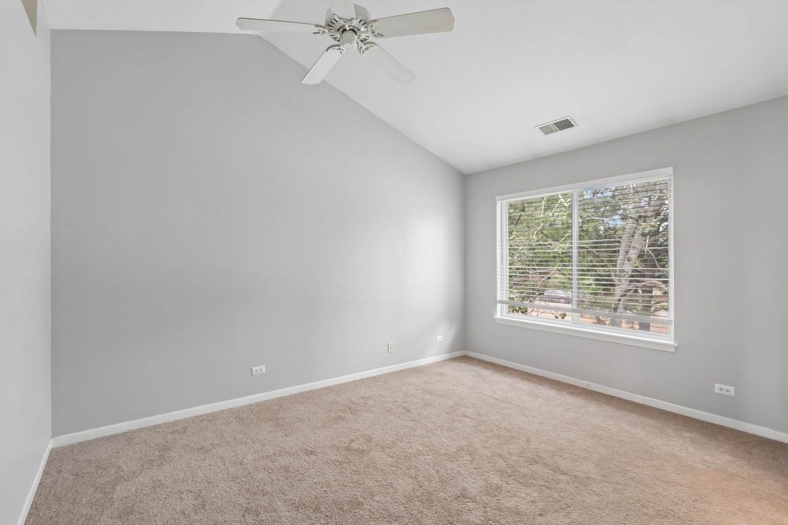 2986 Waters Edge Circle Property Photo 13