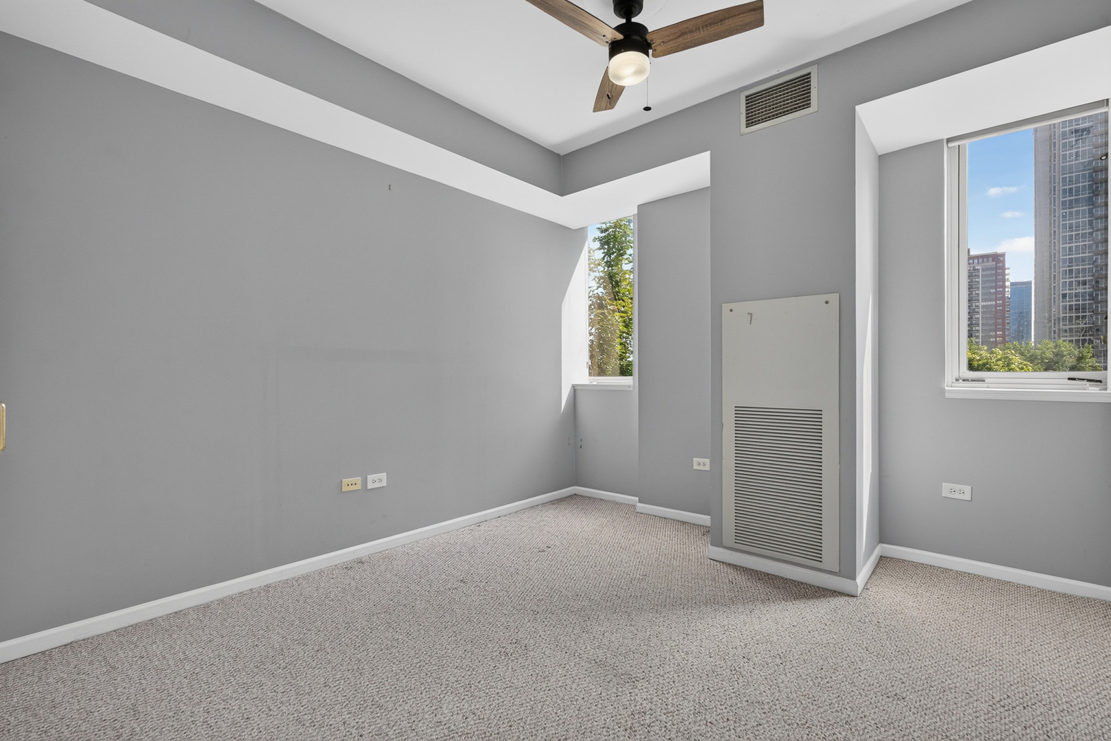1515 S Prairie Avenue 506 Property Photo 14