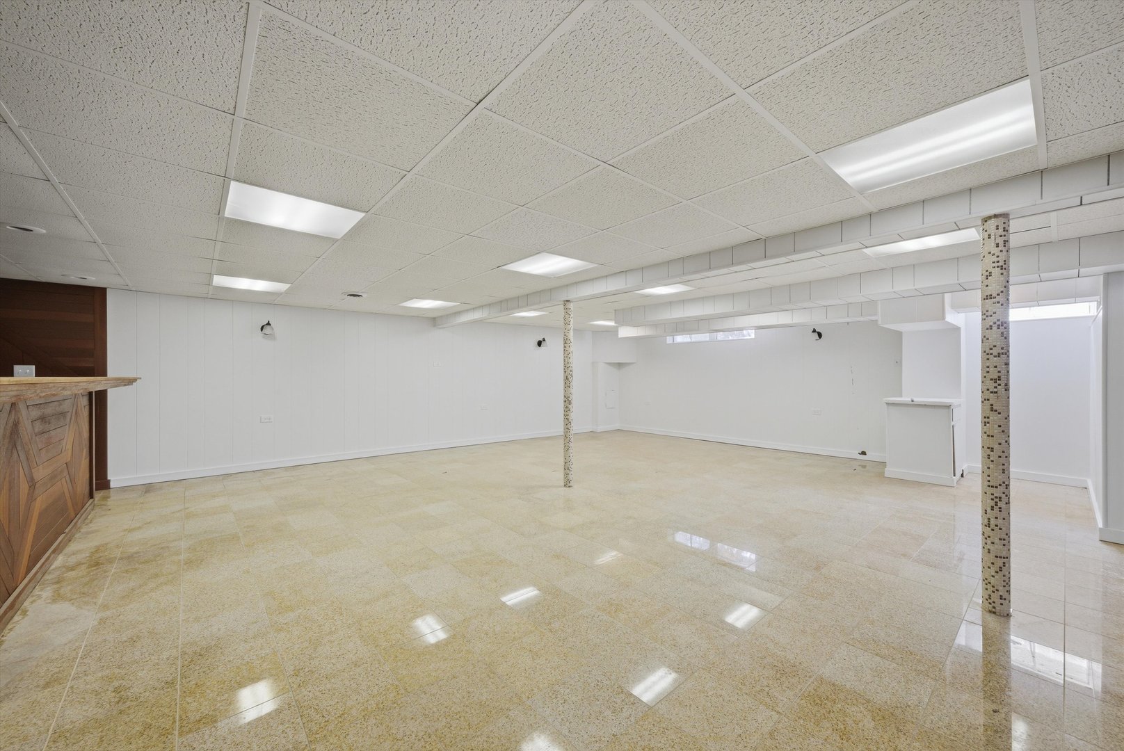 16560 Greenwood Avenue Property Photo 33