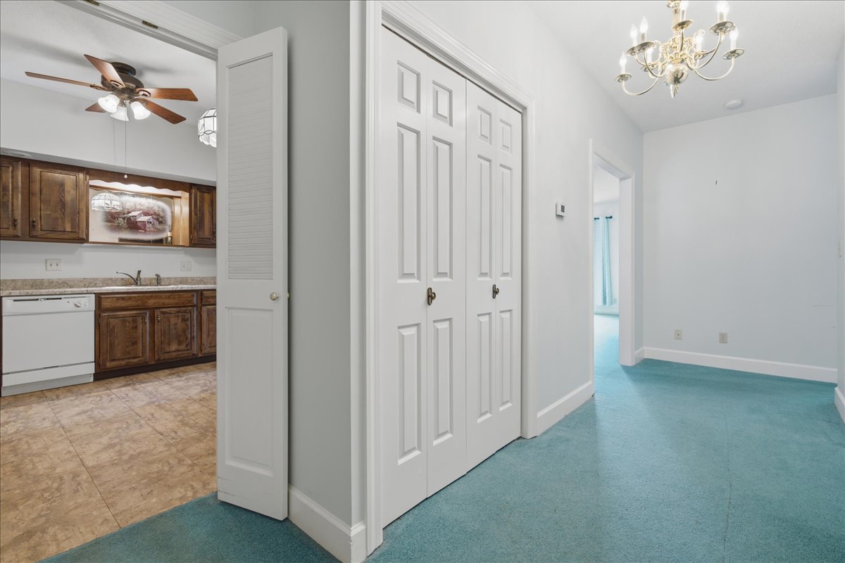 602 S Mercer Avenue 215 Property Photo 5