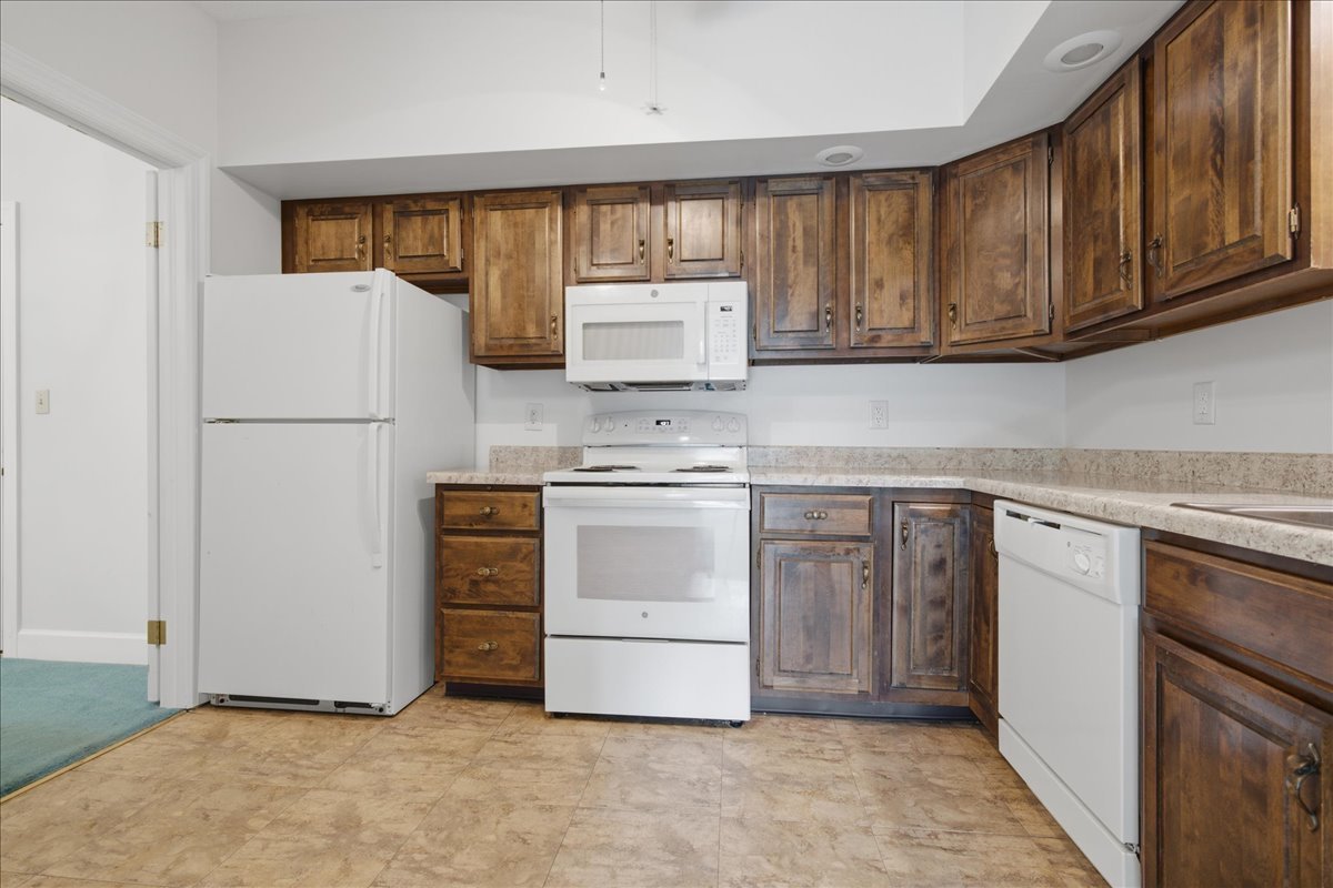 602 S Mercer Avenue 215 Property Photo 7