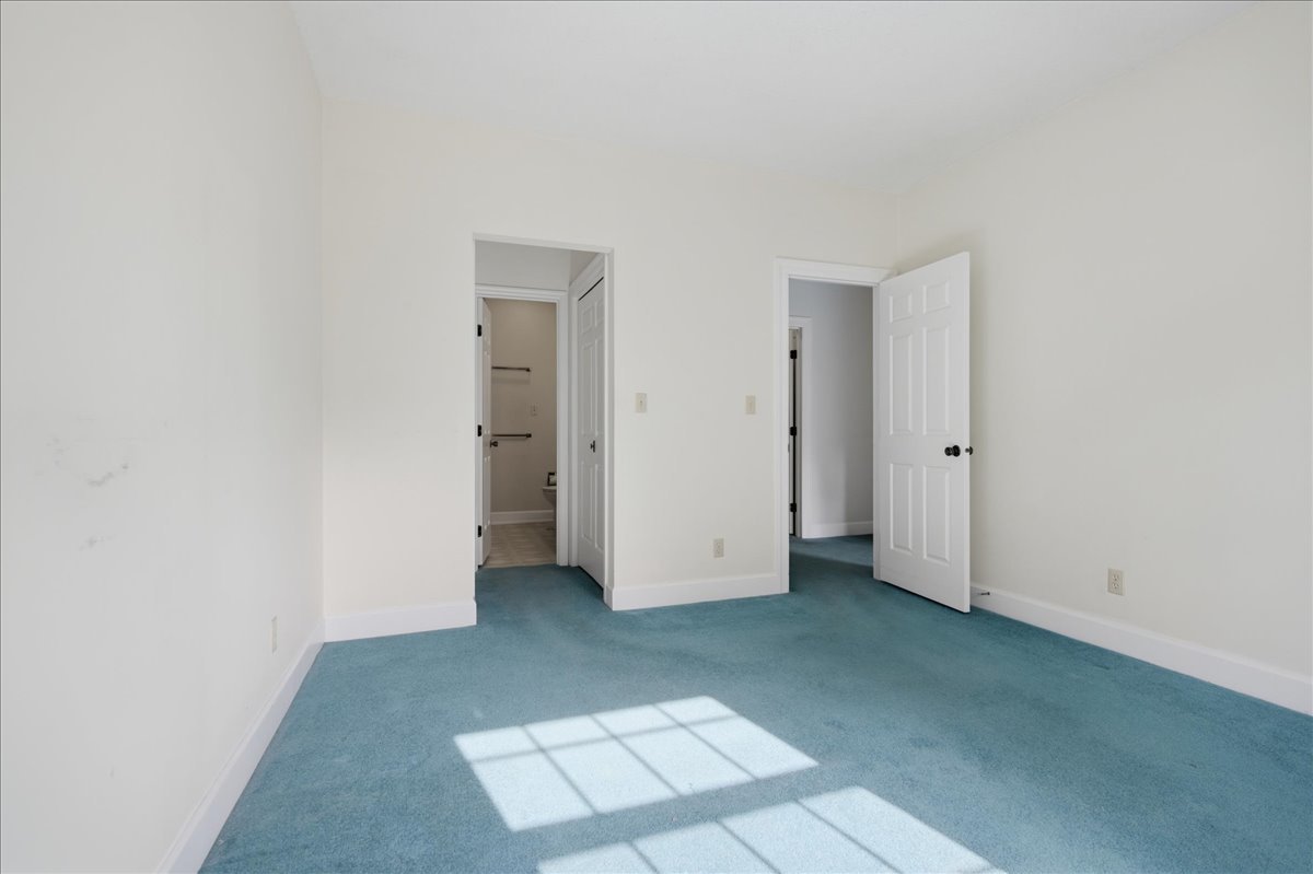 602 S Mercer Avenue 215 Property Photo 15