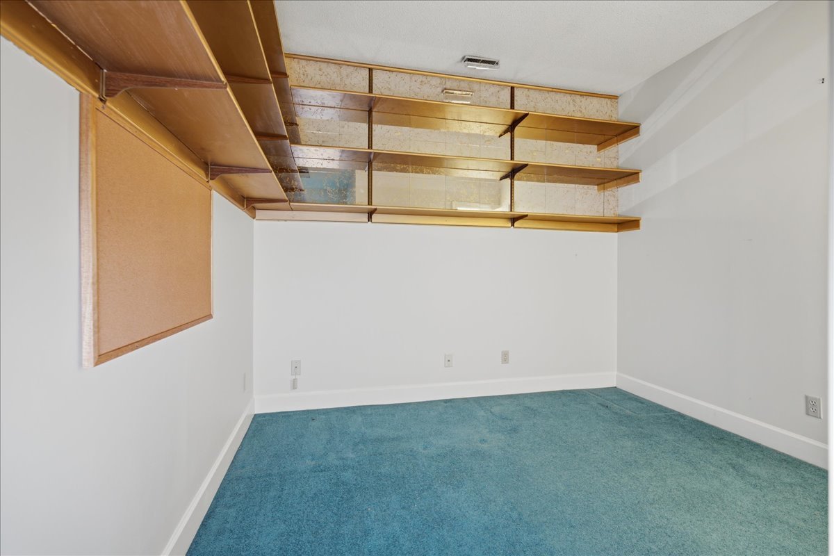 602 S Mercer Avenue 215 Property Photo 20