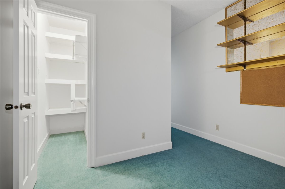 602 S Mercer Avenue 215 Property Photo 21