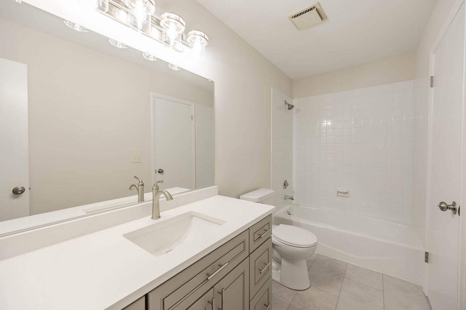 1795 Kent Road Property Photo 7