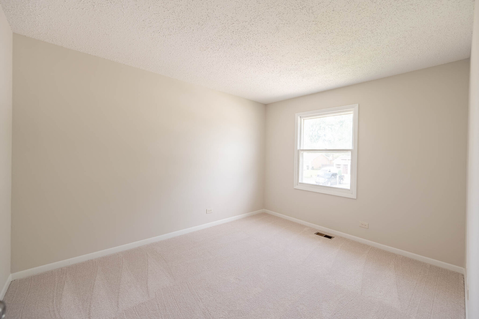 1795 Kent Road Property Photo 9