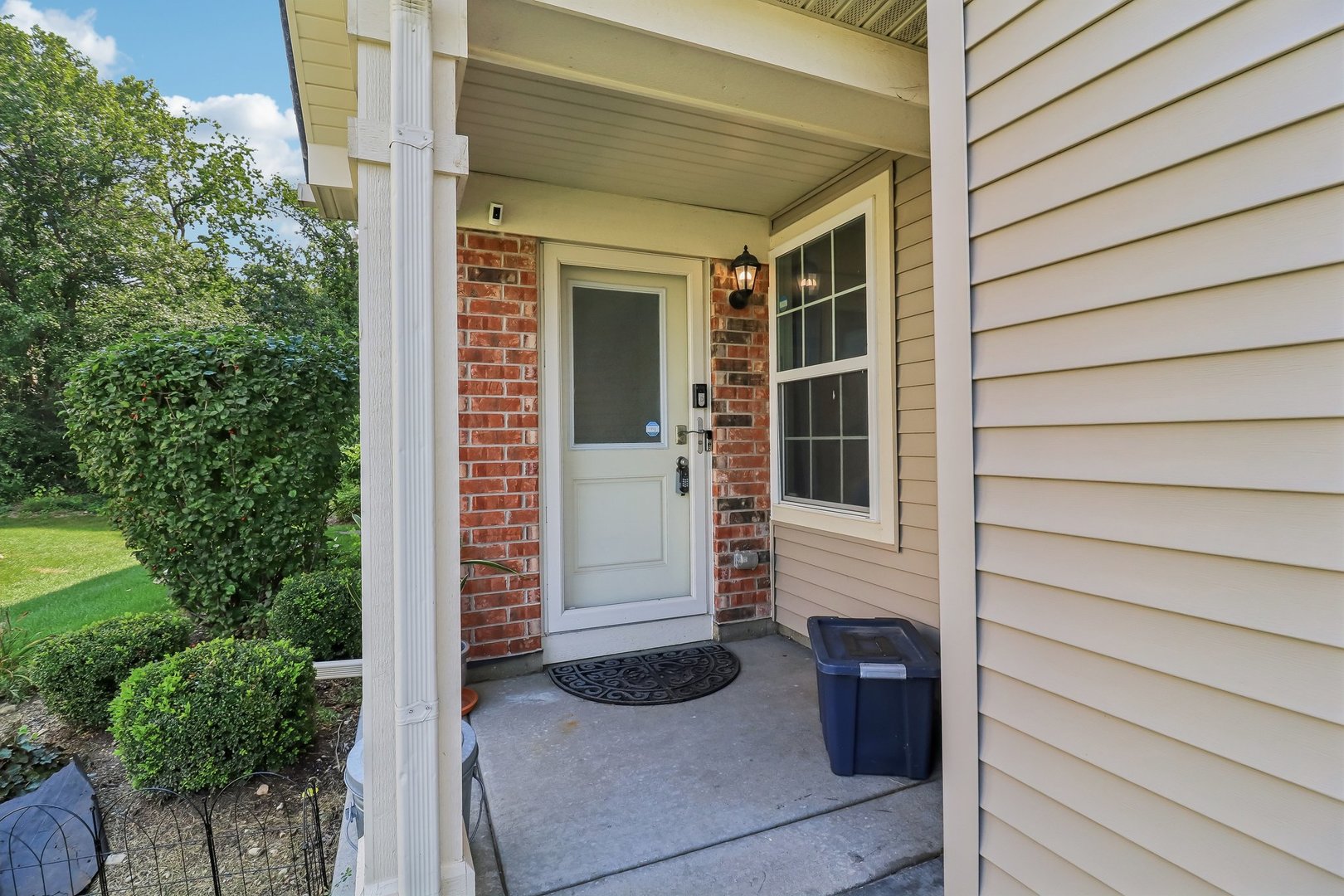 1133 Westlake Drive Property Photo 3