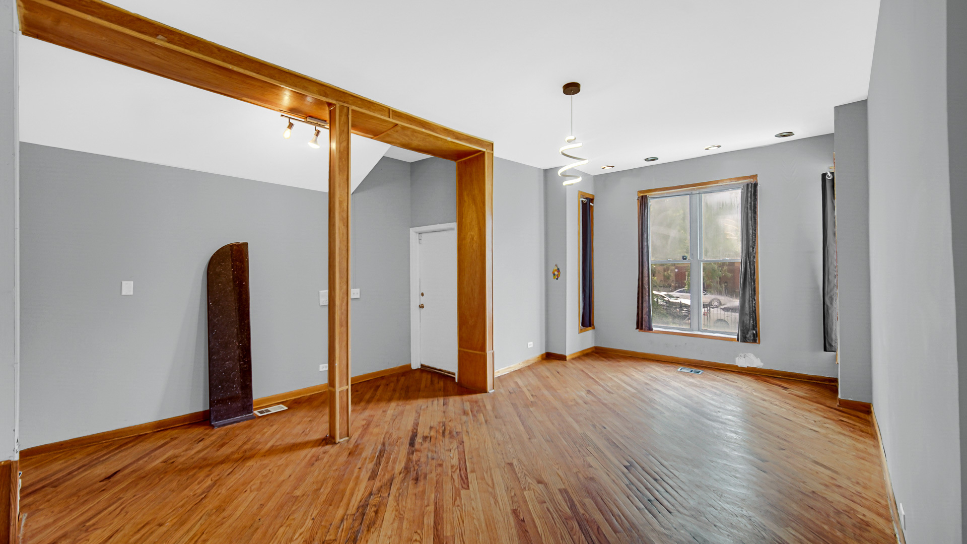 12742351 Property Photo 5