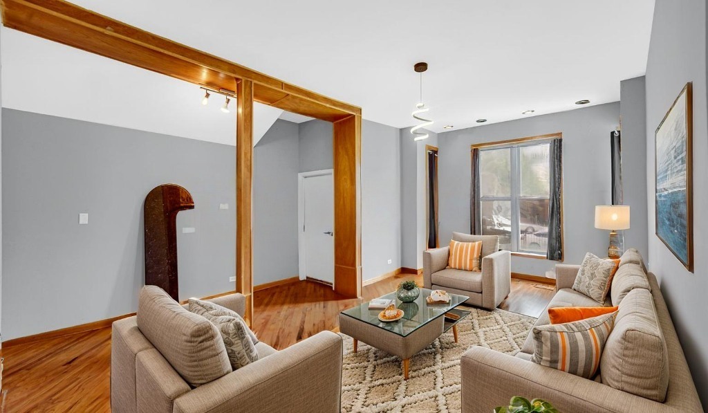 12742351 Property Photo 6