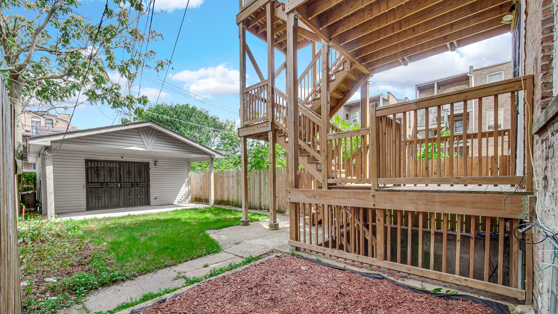 12742351 Property Photo 30