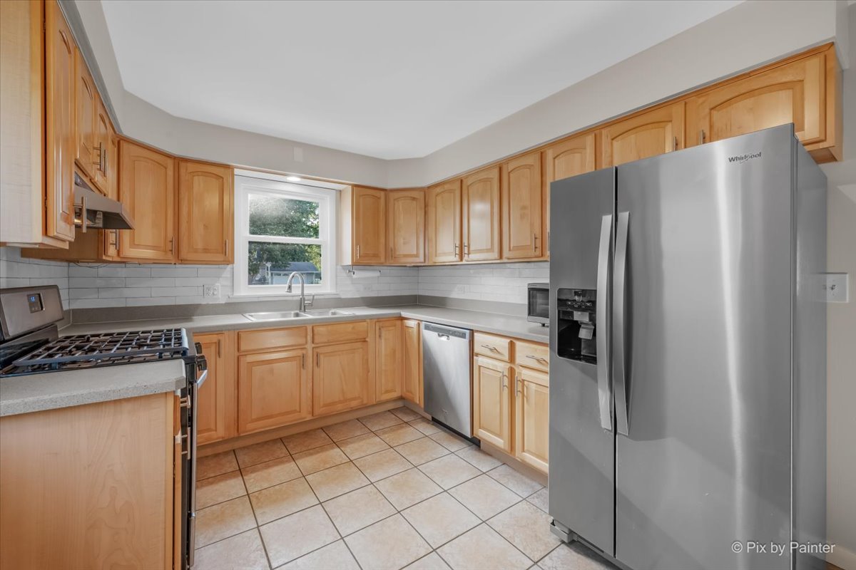 325 S Edson Avenue Property Photo 6