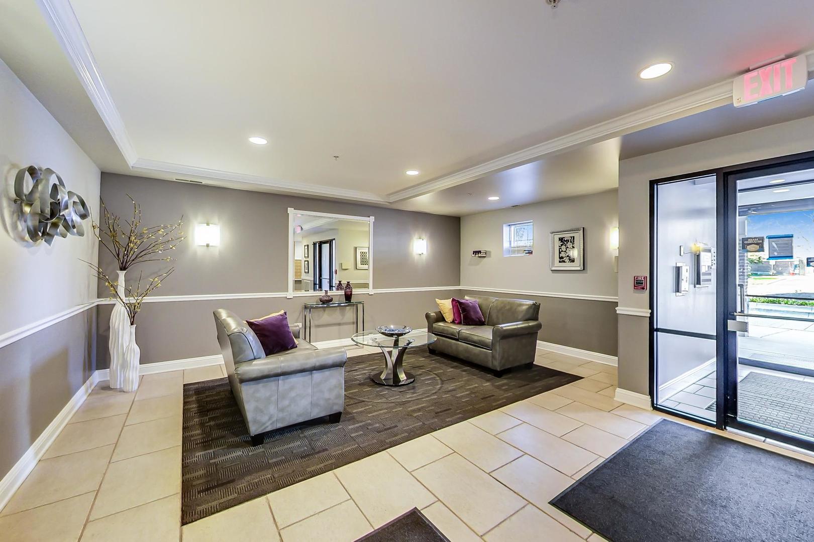 425 Village Green 508 Property Photo 5