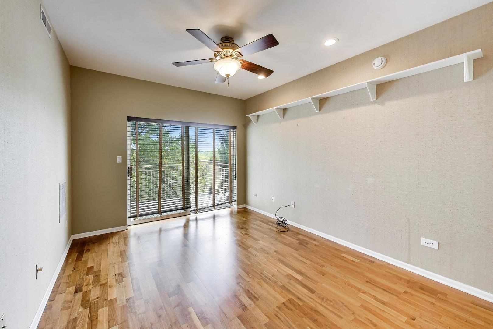 425 Village Green 508 Property Photo 15