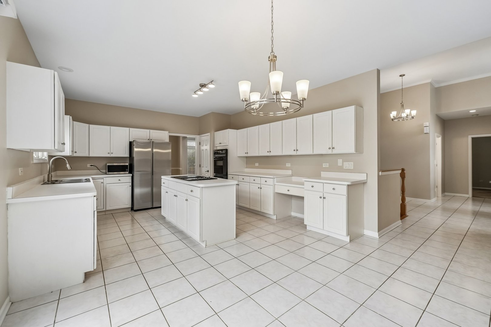 5 Middlesex Court Property Photo 8