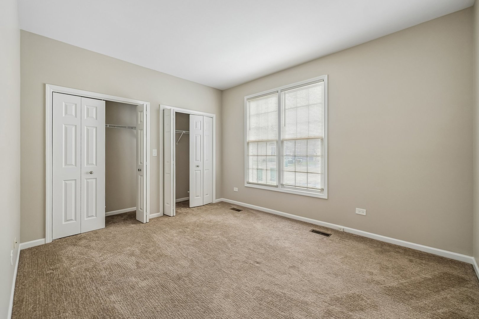 5 Middlesex Court Property Photo 15