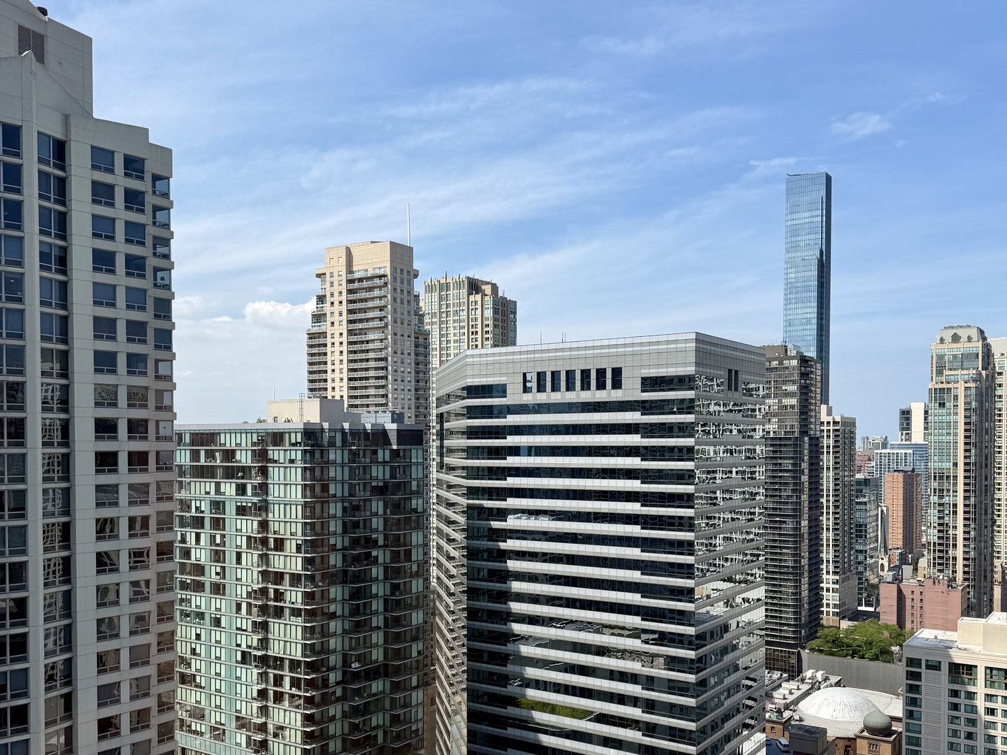 405 N Wabash Avenue 3403 Property Photo 17