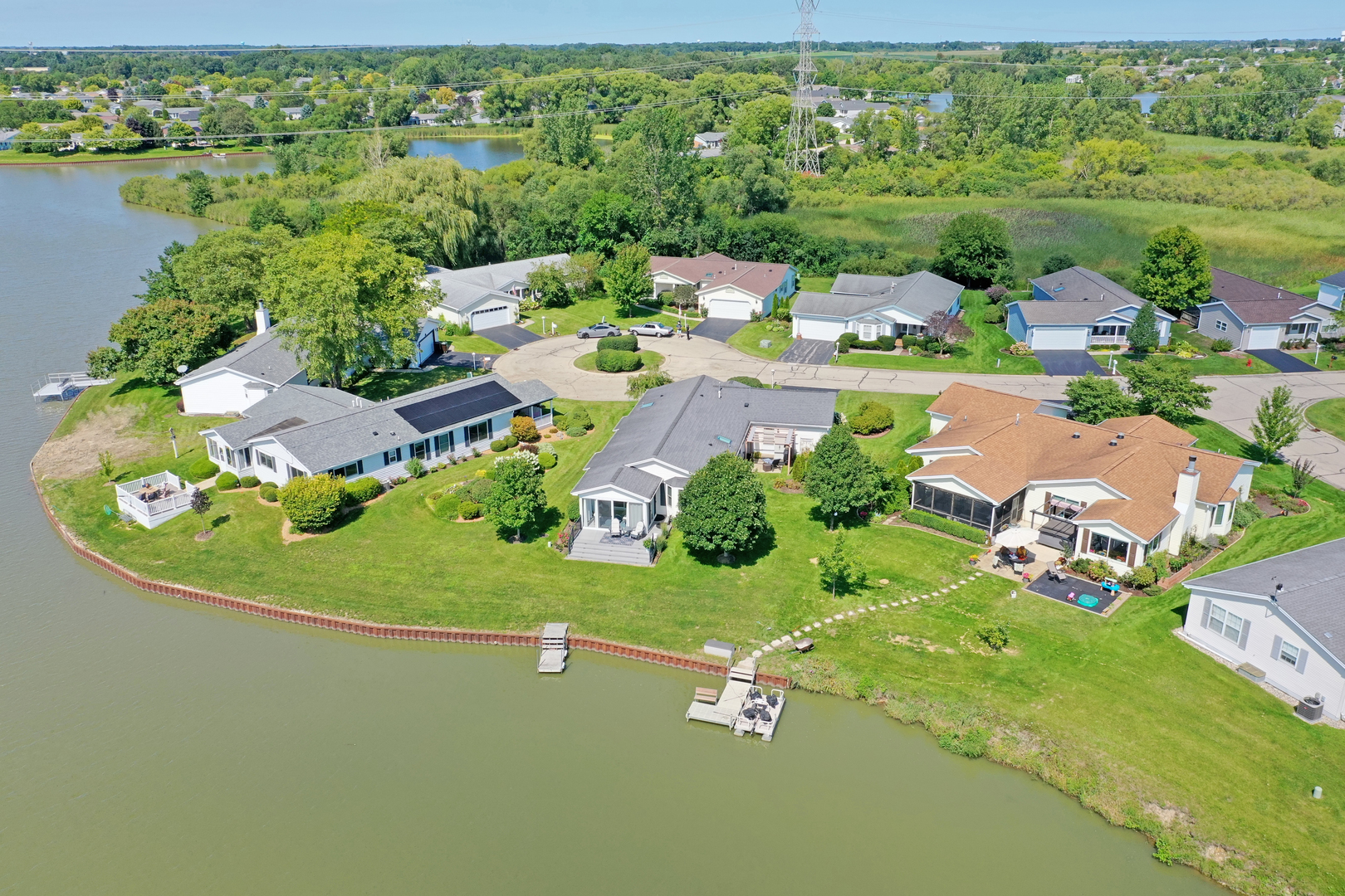 15 Saratoga Court Property Photo 64