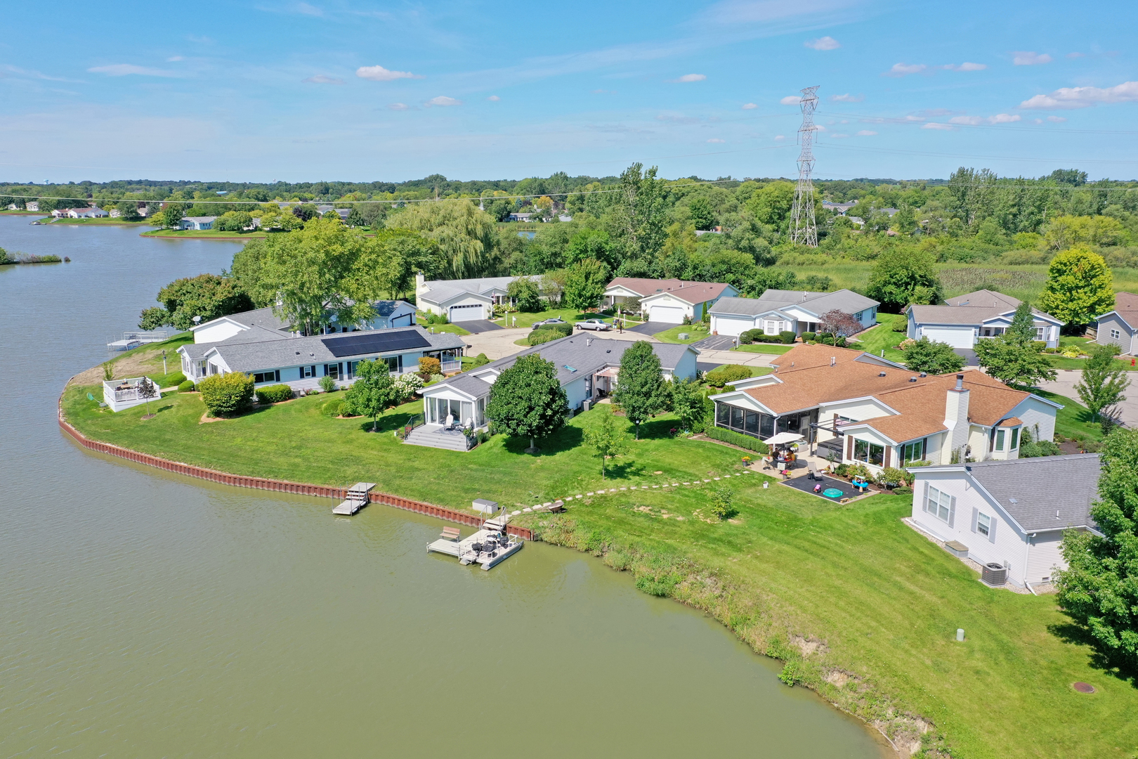 15 Saratoga Court Property Photo 65