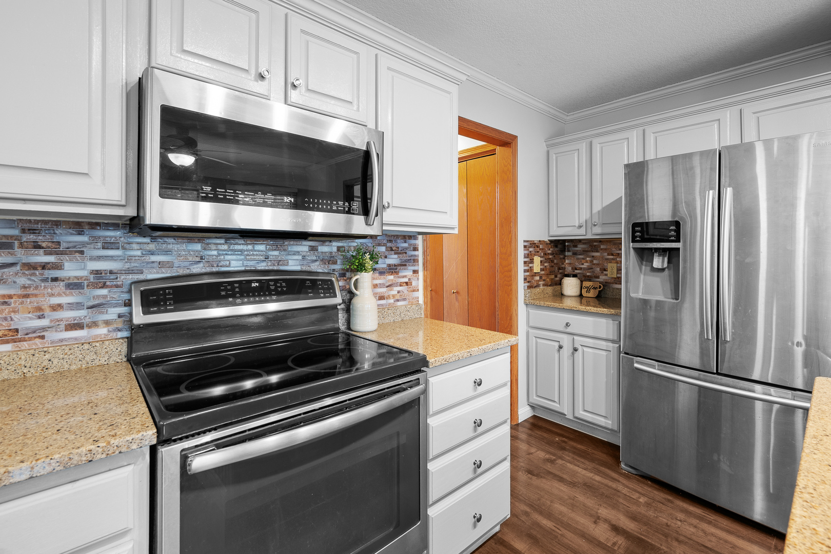 4816 Norfolk Place Property Photo 28