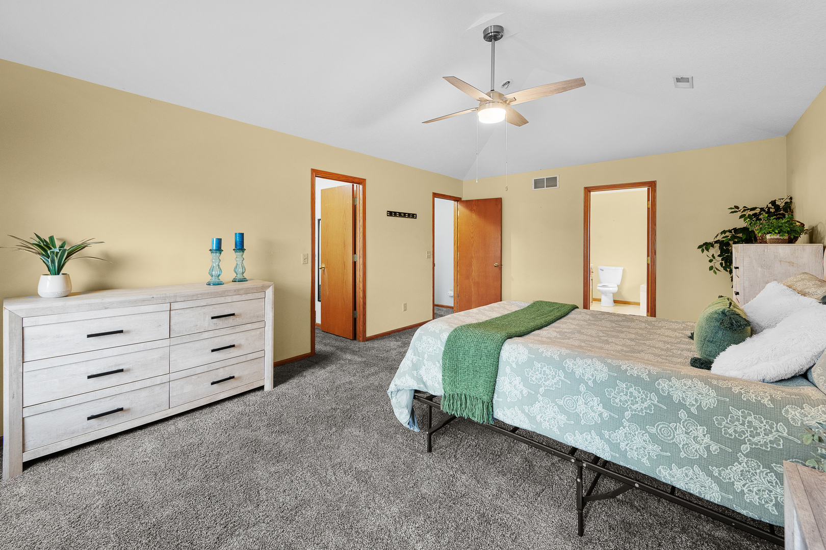 4816 Norfolk Place Property Photo 39