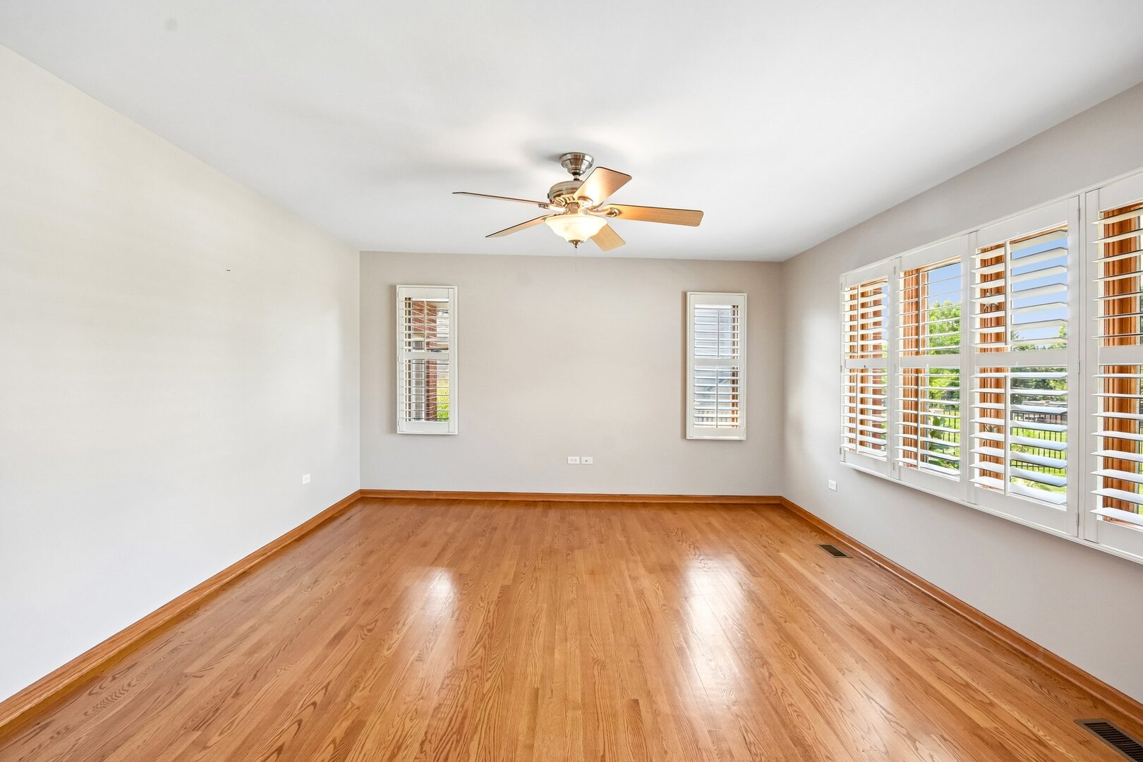 14854 S Carlton Lane Property Photo 8