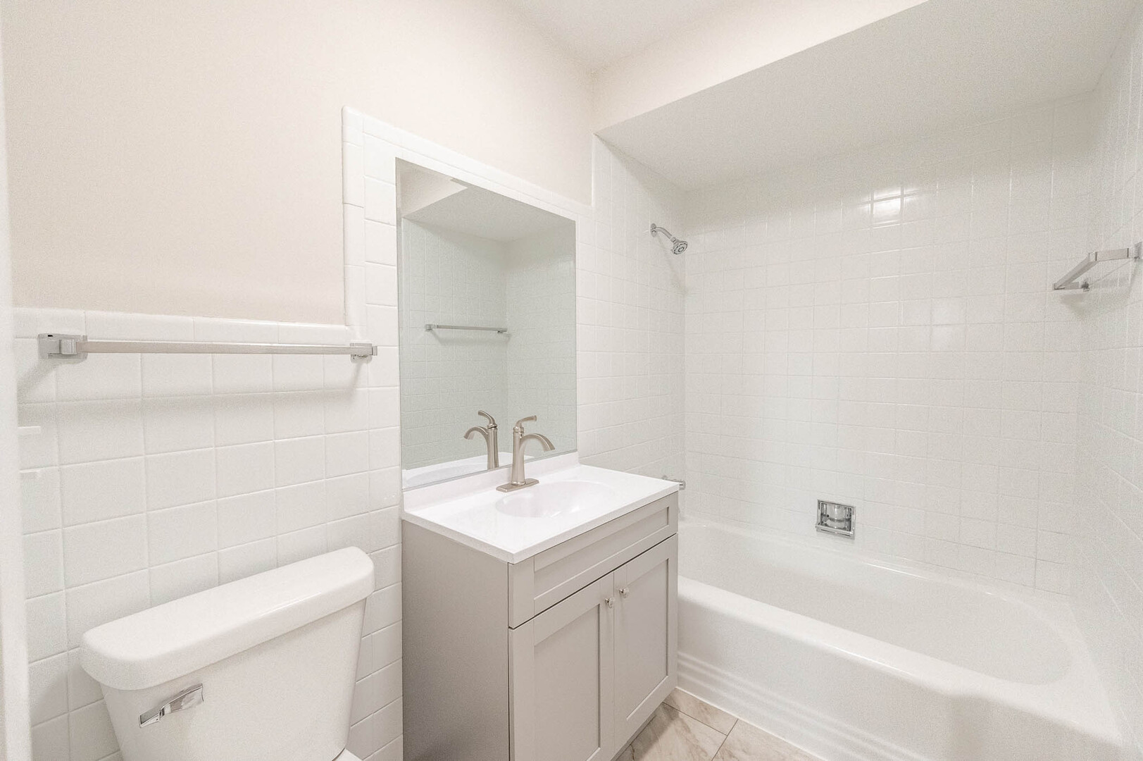 2010 S Crescent Avenue 2-c Property Photo 6