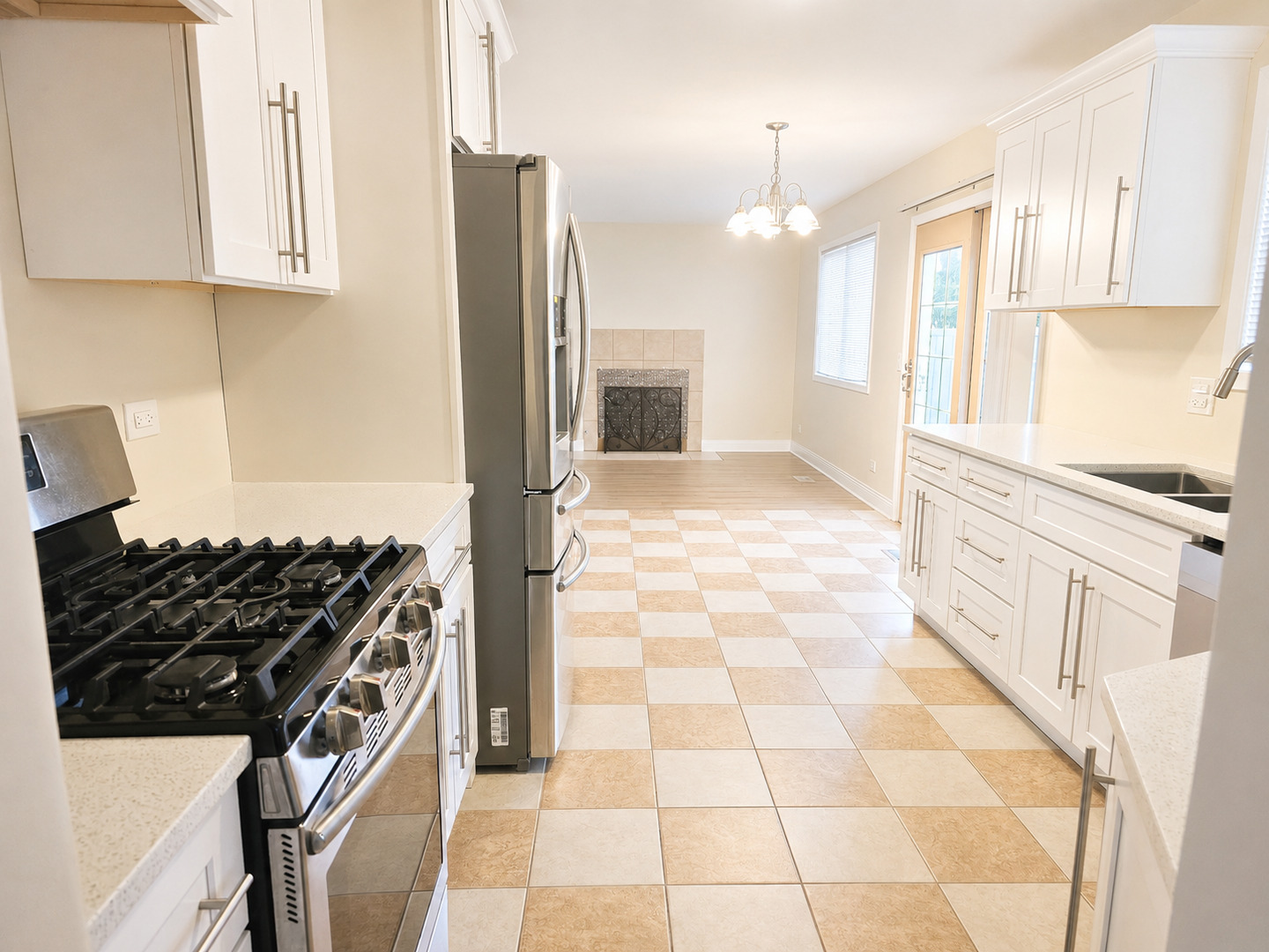 320 Thistle Drive Property Photo 9