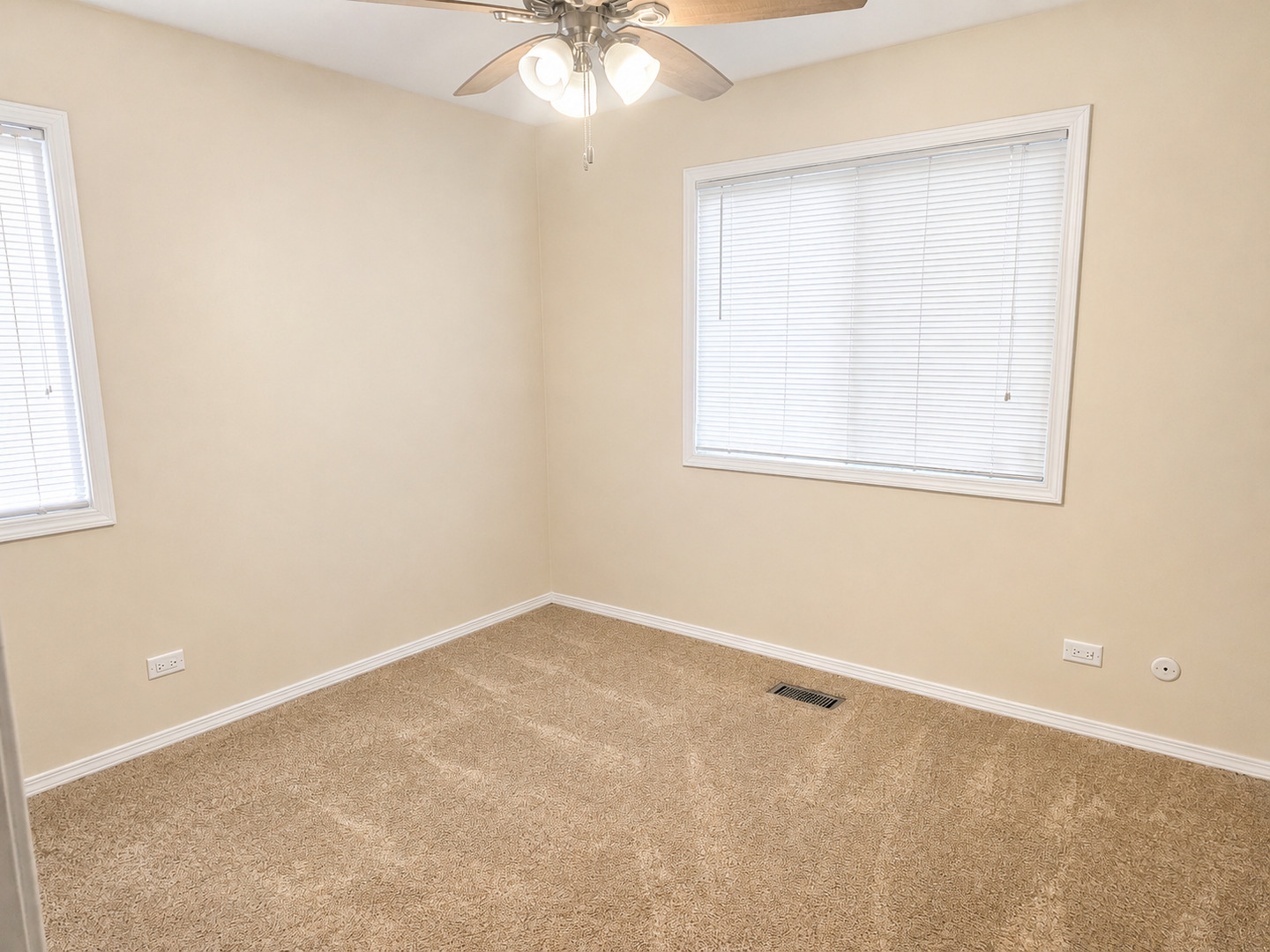 320 Thistle Drive Property Photo 15