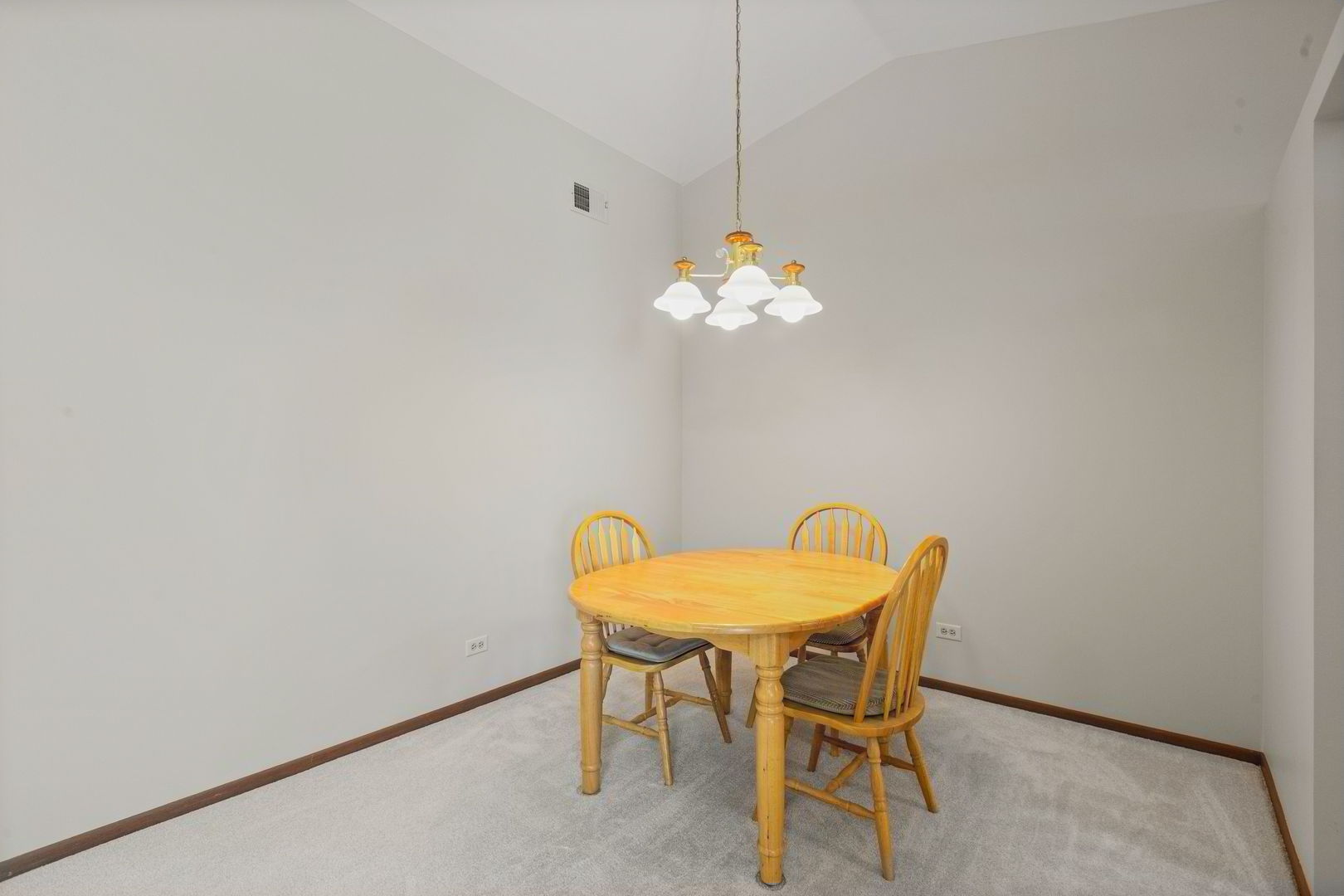 1410 W Partridge Lane 6 Property Photo 7