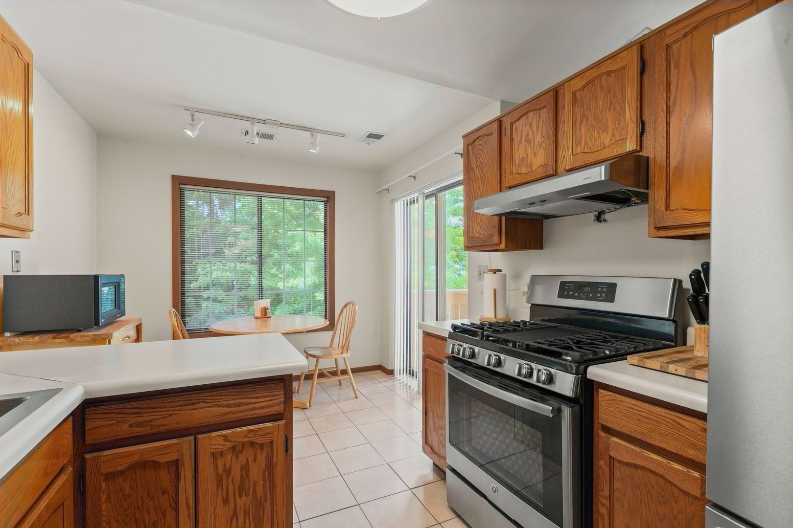 1410 W Partridge Lane 6 Property Photo 11
